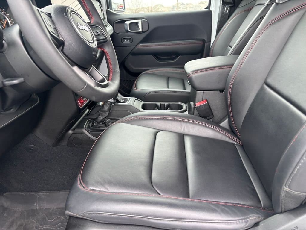 2024 Jeep Wrangler - Image 10