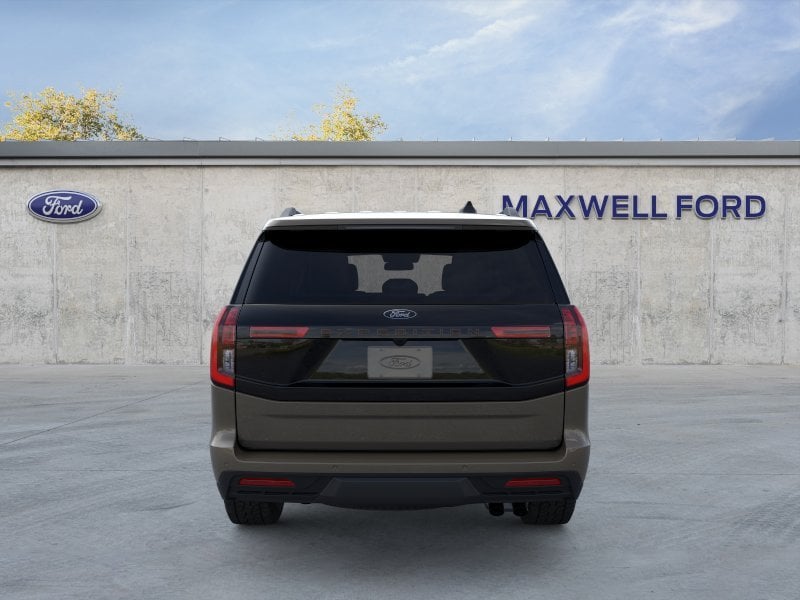 2026 Ford Expedition - Image 17