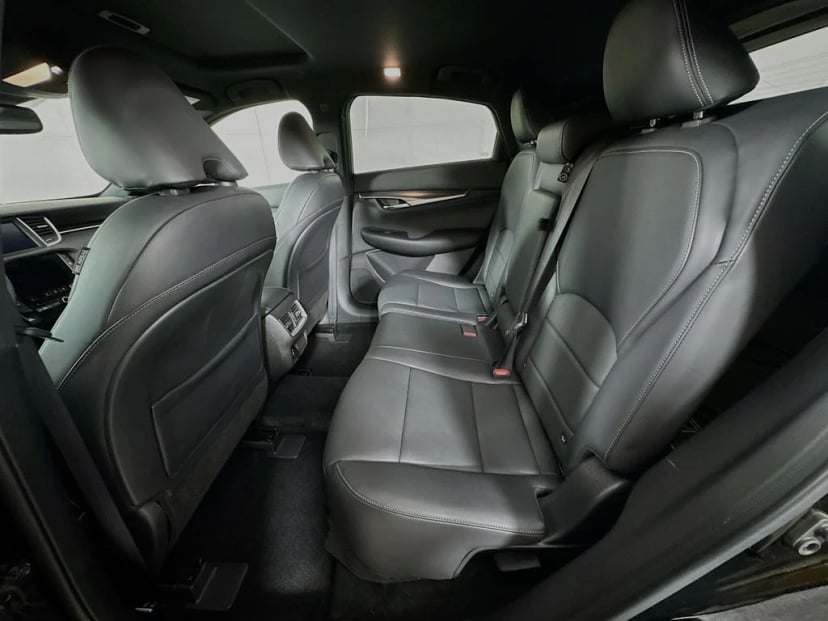 2022 INFINITI QX55 - Image 30