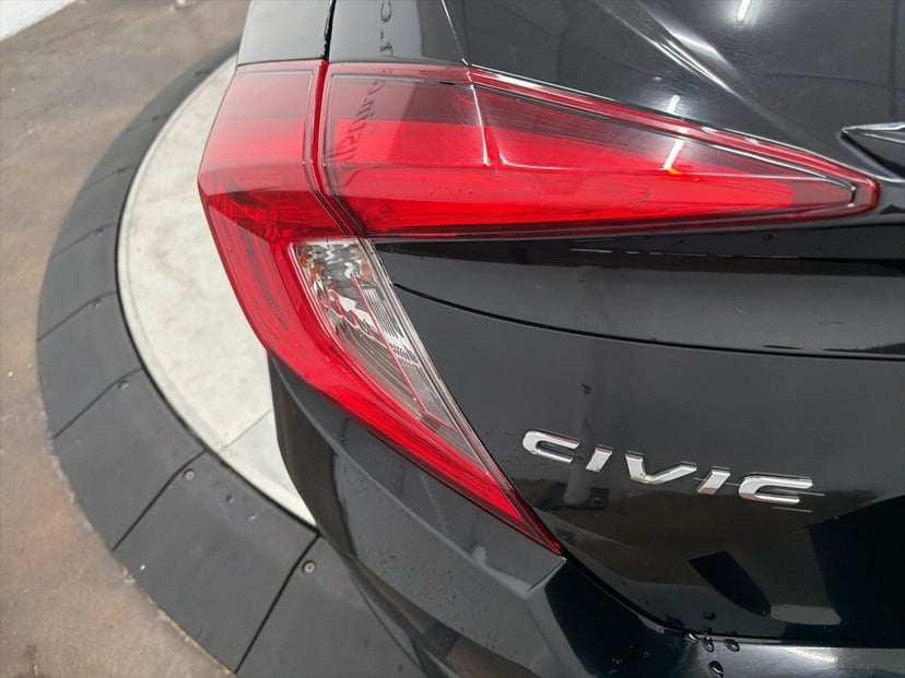 2019 Honda Civic - Image 9