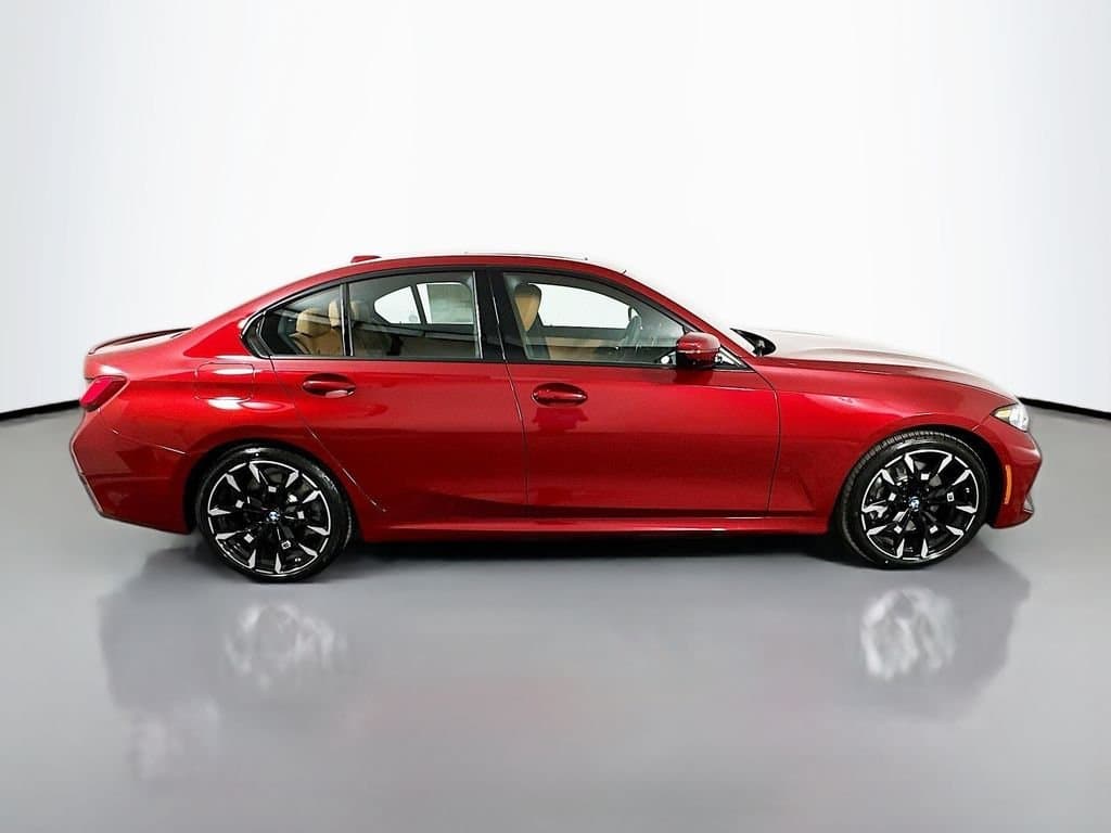 2026 BMW 3 Series - Image 4