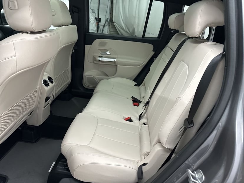 2026 Mercedes-Benz GLB - Image 23