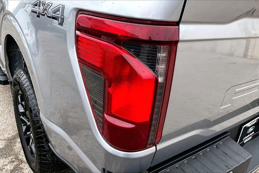 2024 Ford F-150 - Image 28