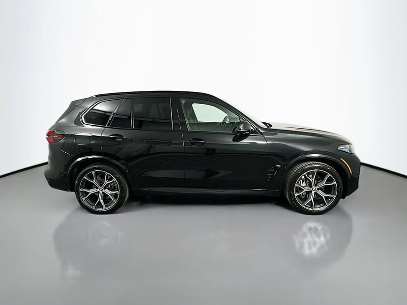 2026 BMW X5 - Image 4