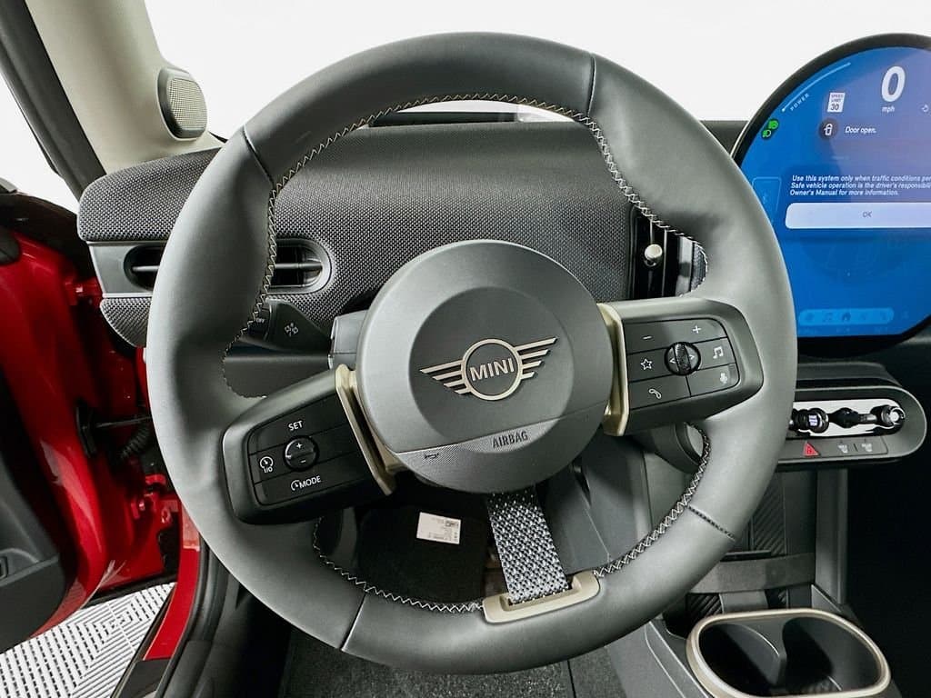2025 MINI COOPER - Image 11