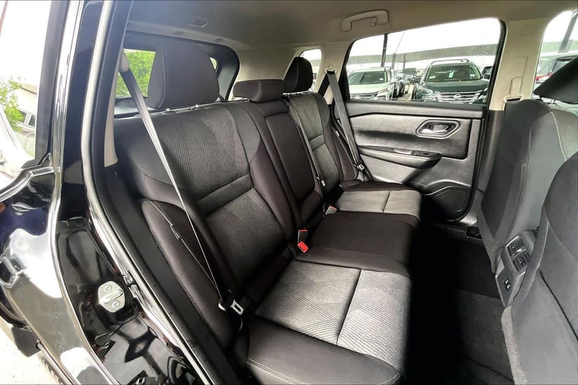 2024 Nissan Rogue - Image 20