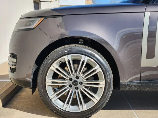 2026 Land Rover Range Rover - Image 6