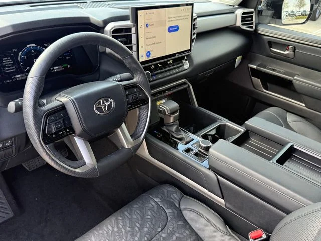 2024 Toyota Tundra Hybrid - Image 9