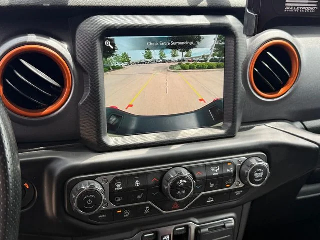 2023 Jeep Gladiator - Image 20