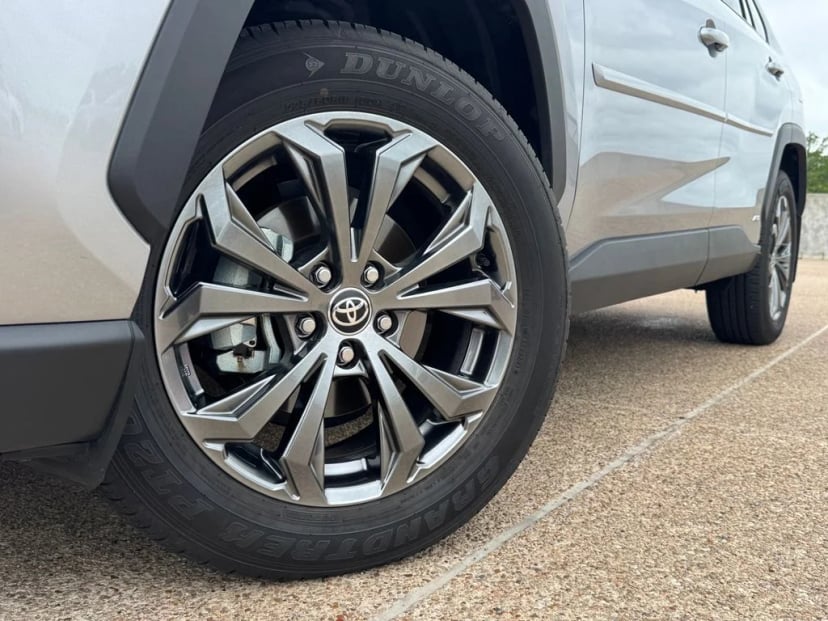 2025 Toyota RAV4 Hybrid - Image 2