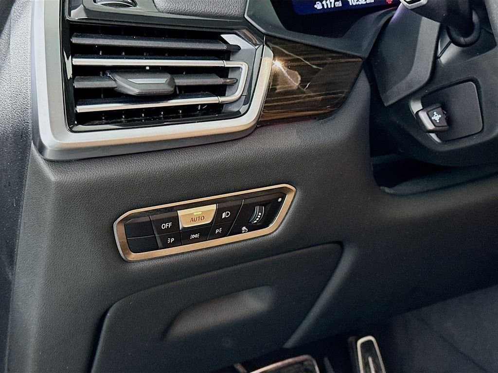 2023 BMW X5 - Image 10