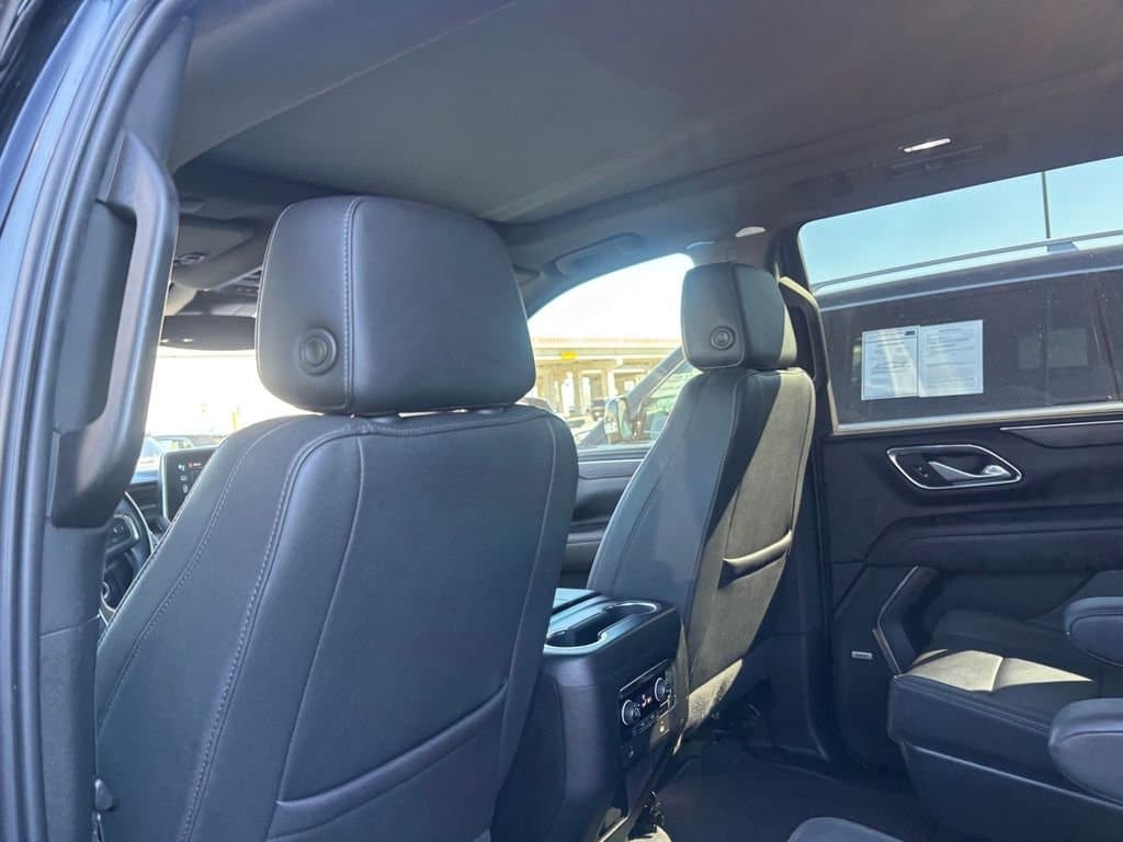 2023 Chevrolet Tahoe - Image 24