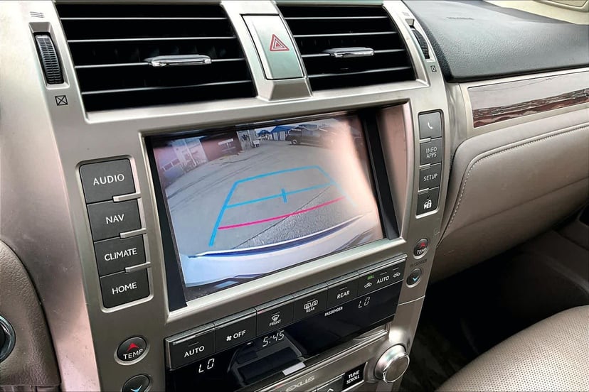2015 Lexus GX 460 - Image 27