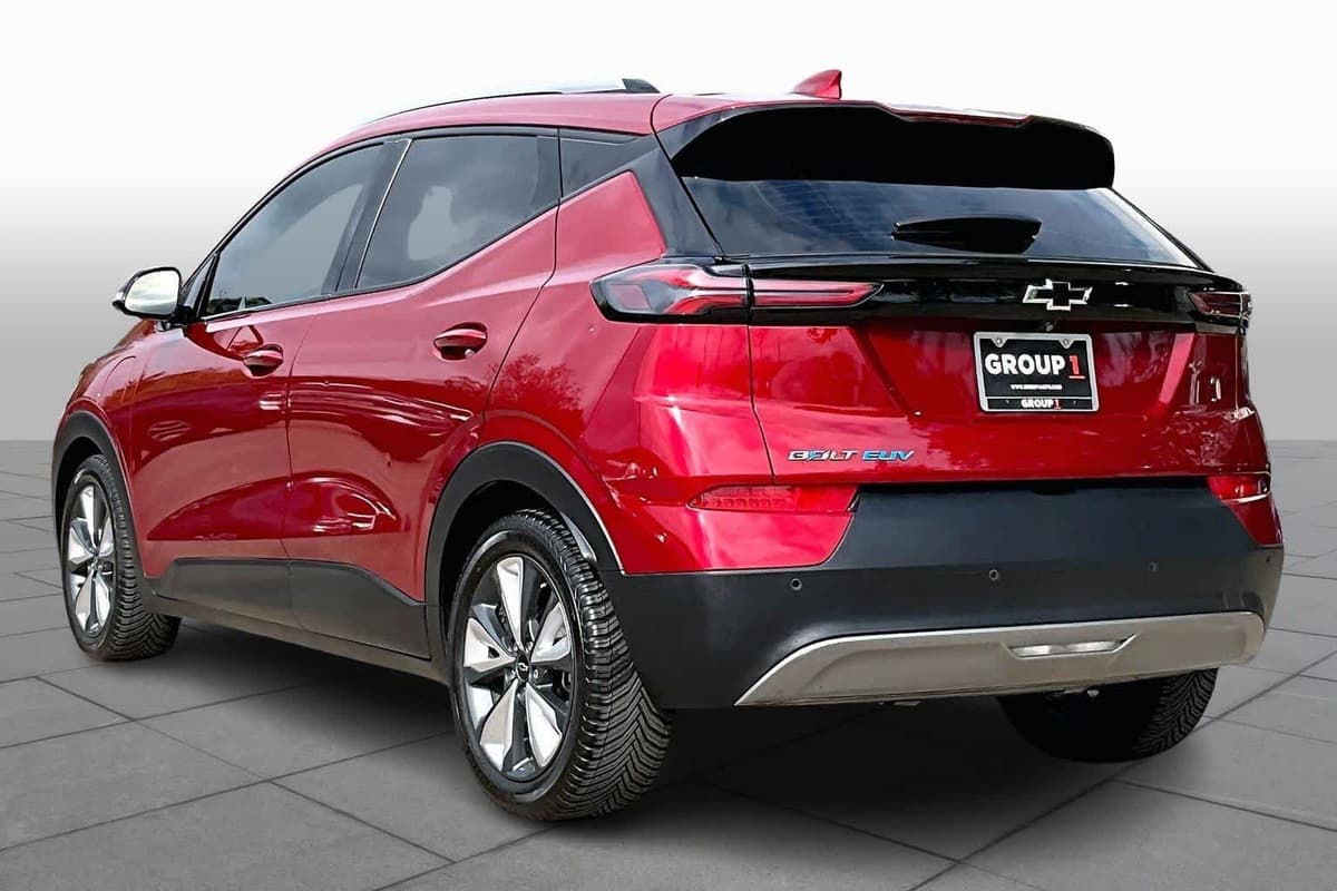 2023 Chevrolet Bolt EUV - Image 11