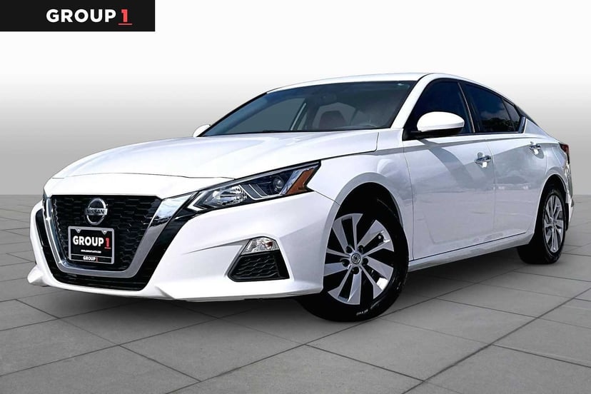 2020 Nissan Altima - Image 1