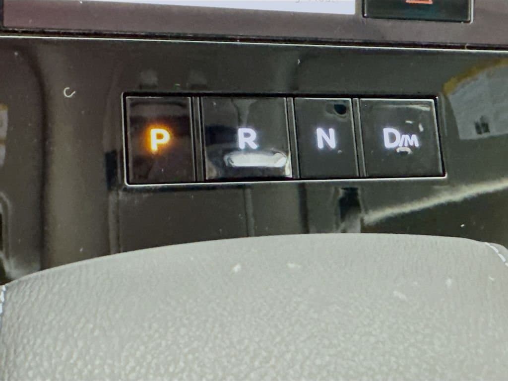 2026 INFINITI QX80 - Image 21