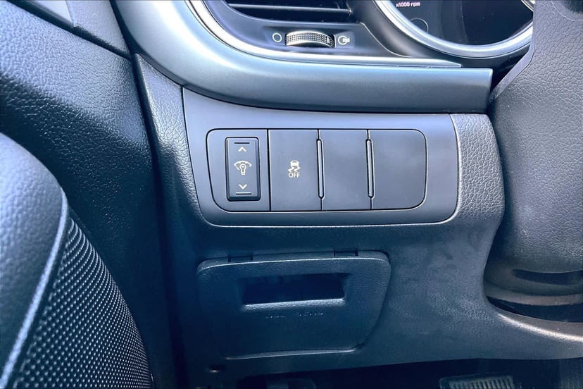 2015 Kia Optima - Image 32