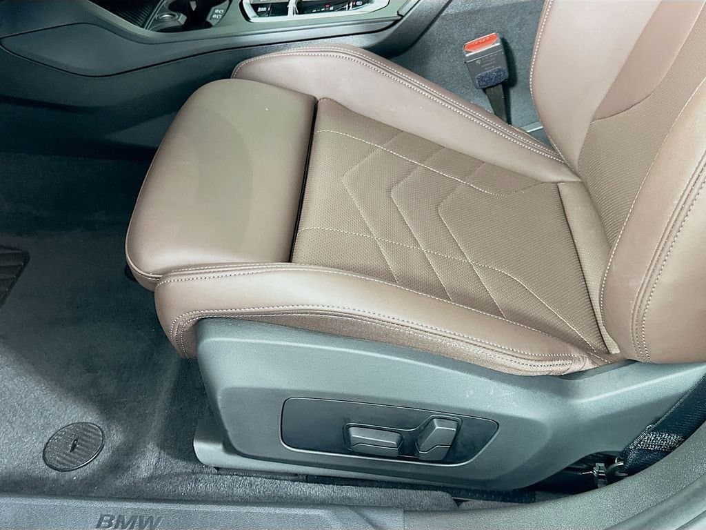 2025 BMW 2 Series - Image 19