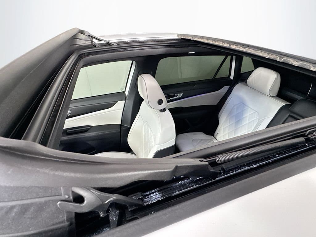 2025 VOLKSWAGEN Atlas - Image 26