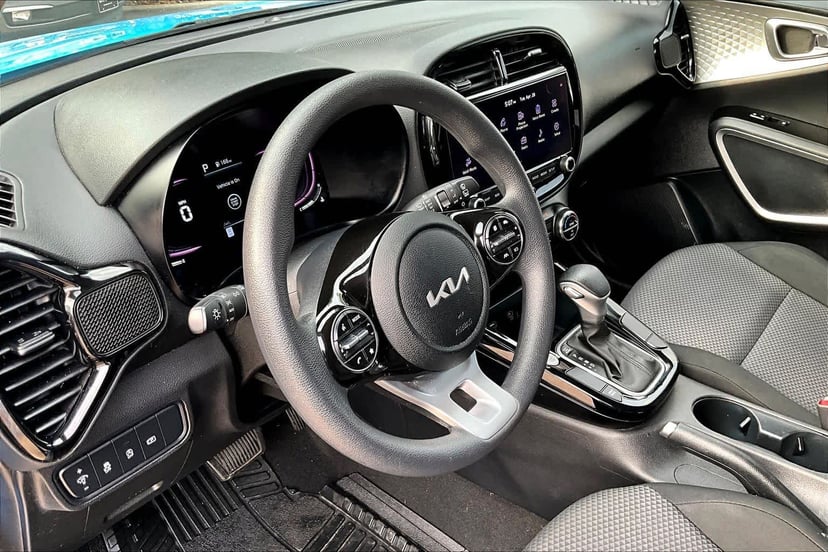 2024 Kia Soul - Image 17