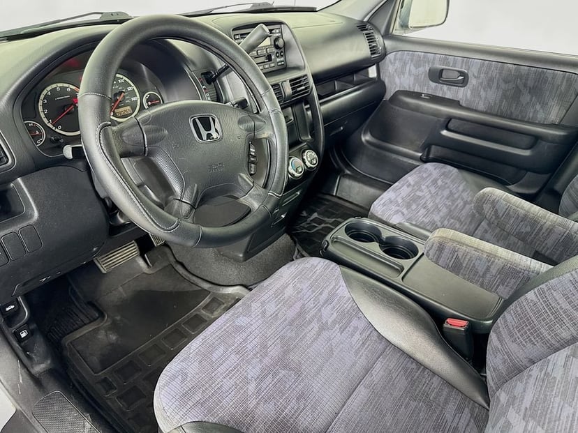 2003 Honda CR-V - Image 10