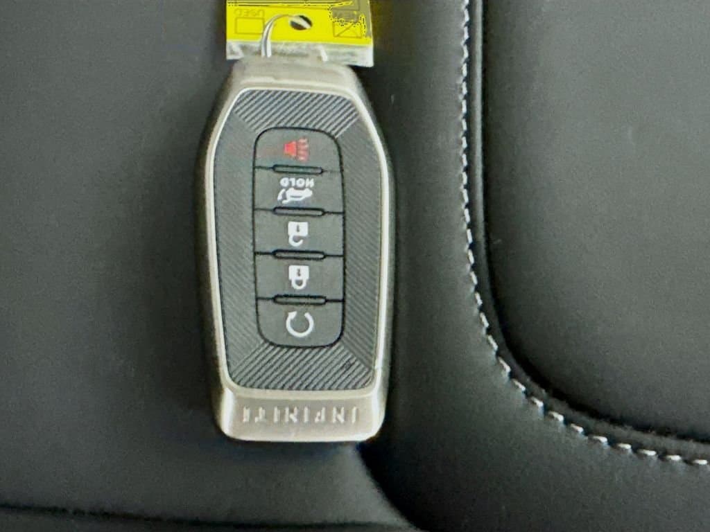 2026 INFINITI QX80 - Image 39