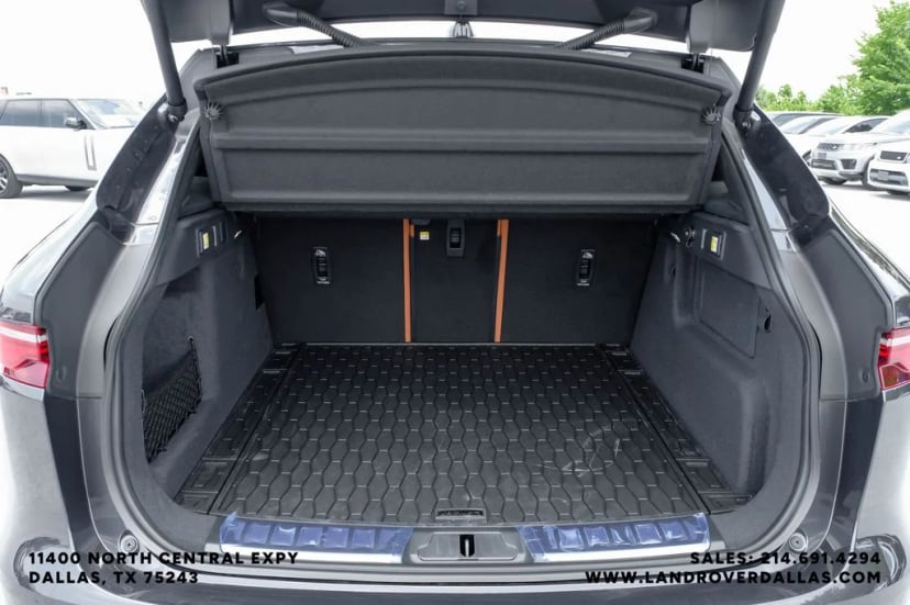 2026 Jaguar F-PACE - Image 54