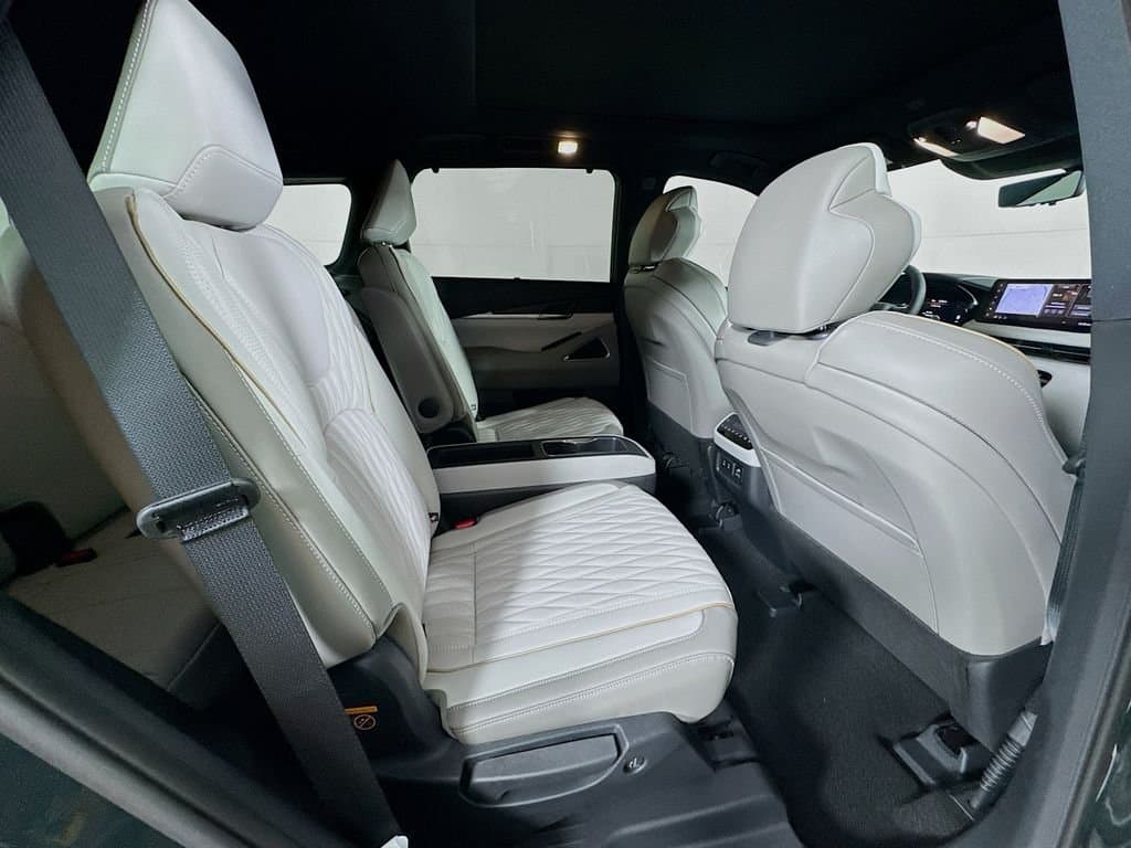 2026 INFINITI QX60 - Image 36