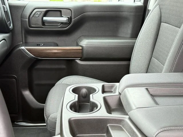 2021 Chevrolet Silverado 1500 - Image 10