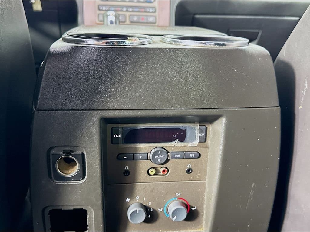 2013 LINCOLN Navigator - Image 32