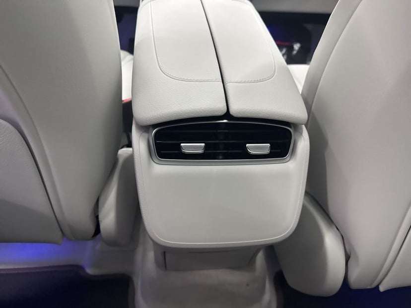 2026 Mercedes-Benz EQE - Image 24