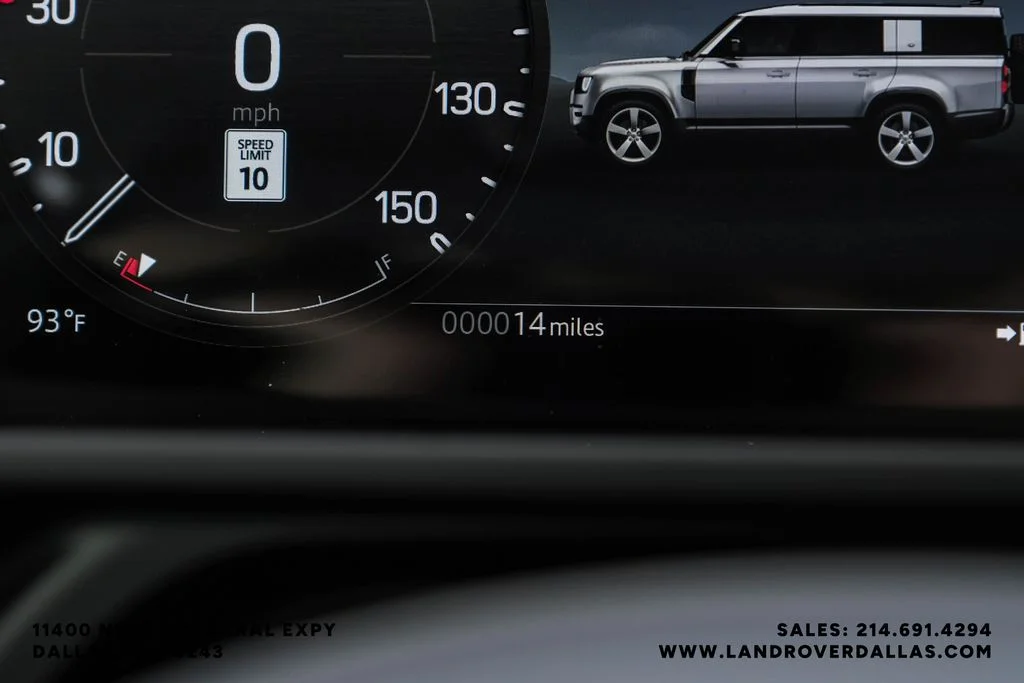 2026 Land Rover Defender 130 - Image 20