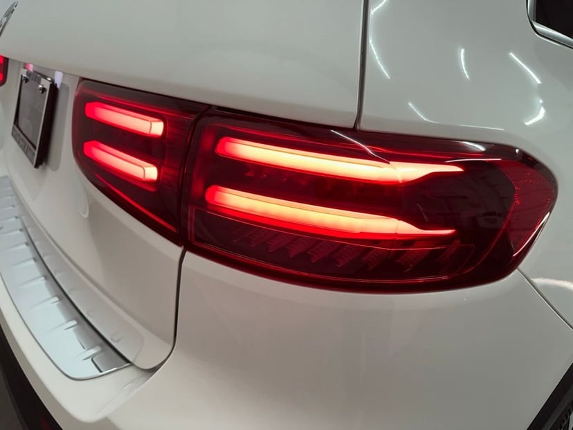 2026 Mercedes-Benz GLB - Image 25
