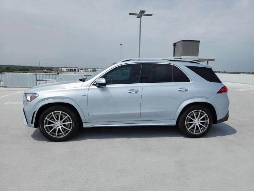 2023 Mercedes-Benz AMG® GLE 53 - Image 4