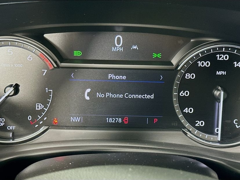 2023 Cadillac XT4 - Image 12