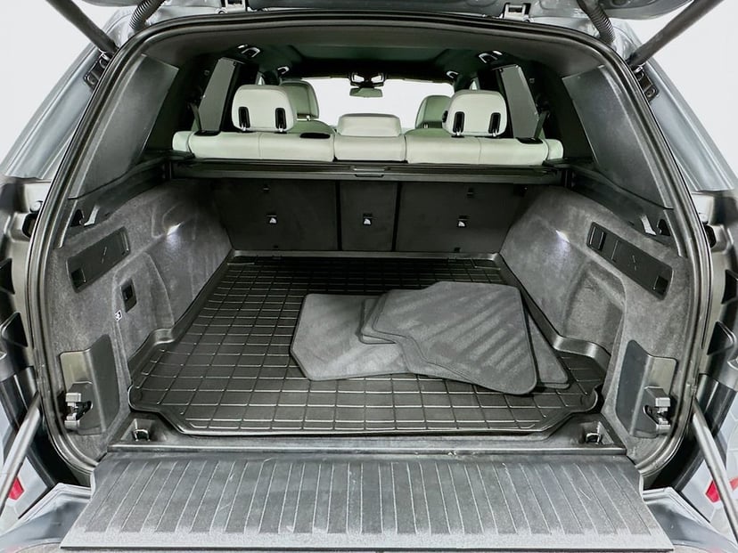 2025 BMW X5 - Image 27