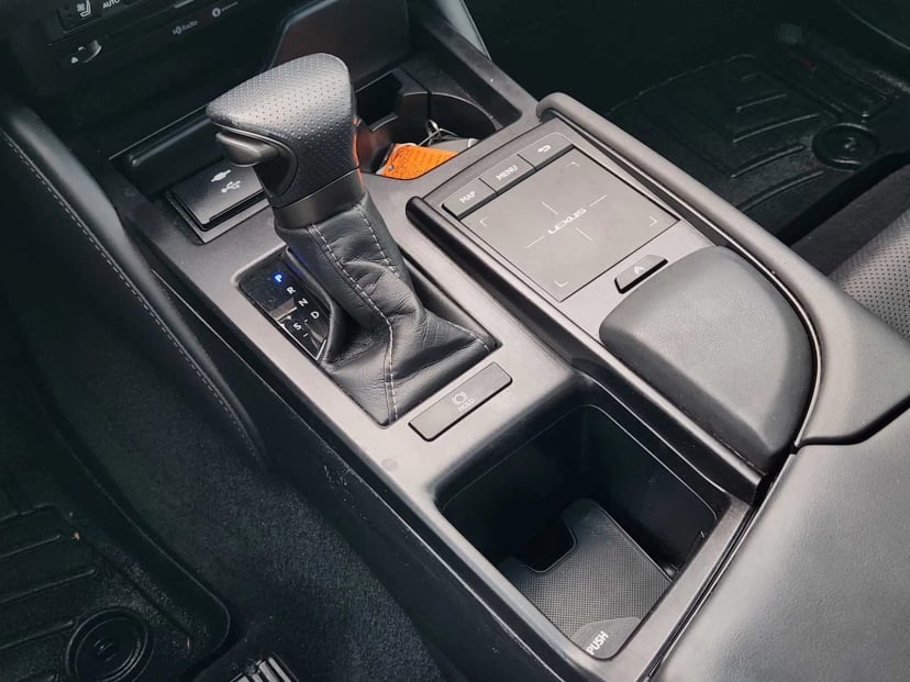 2021 Lexus ES 350 - Image 20