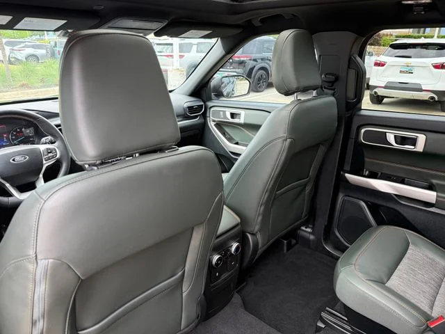 2023 Ford Explorer - Image 29