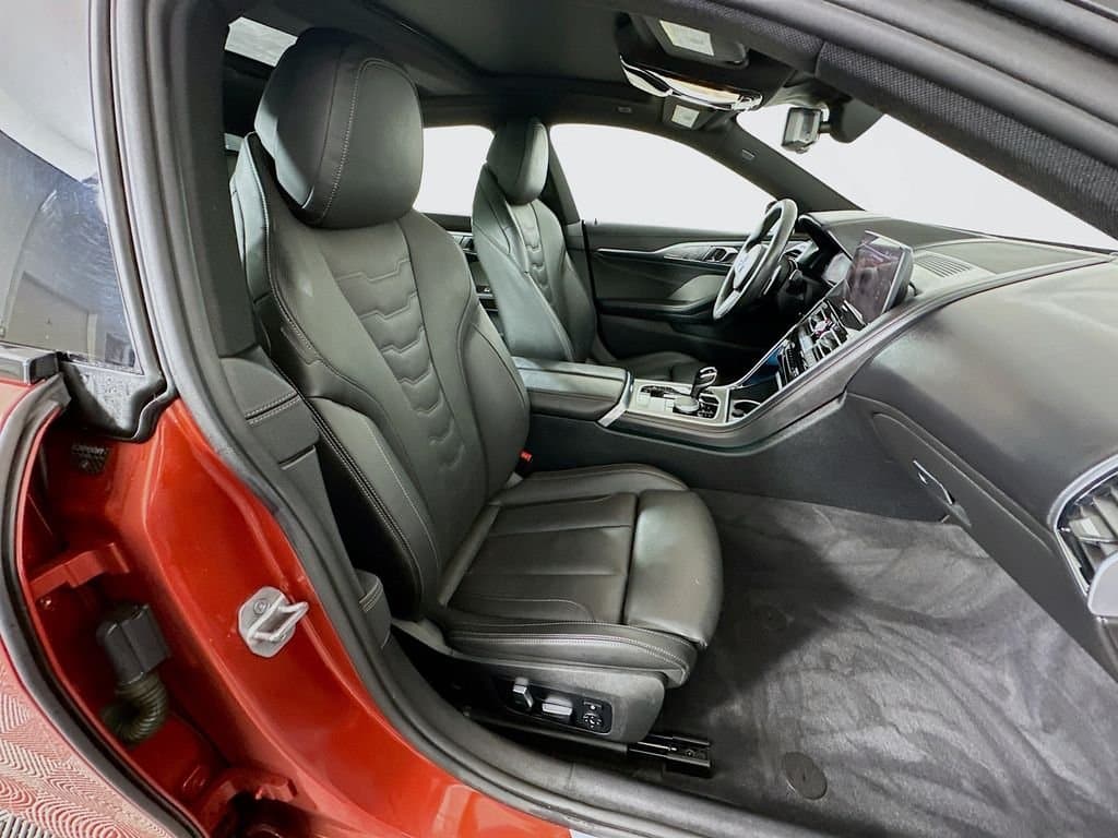 2023 BMW 8 Series - Image 29