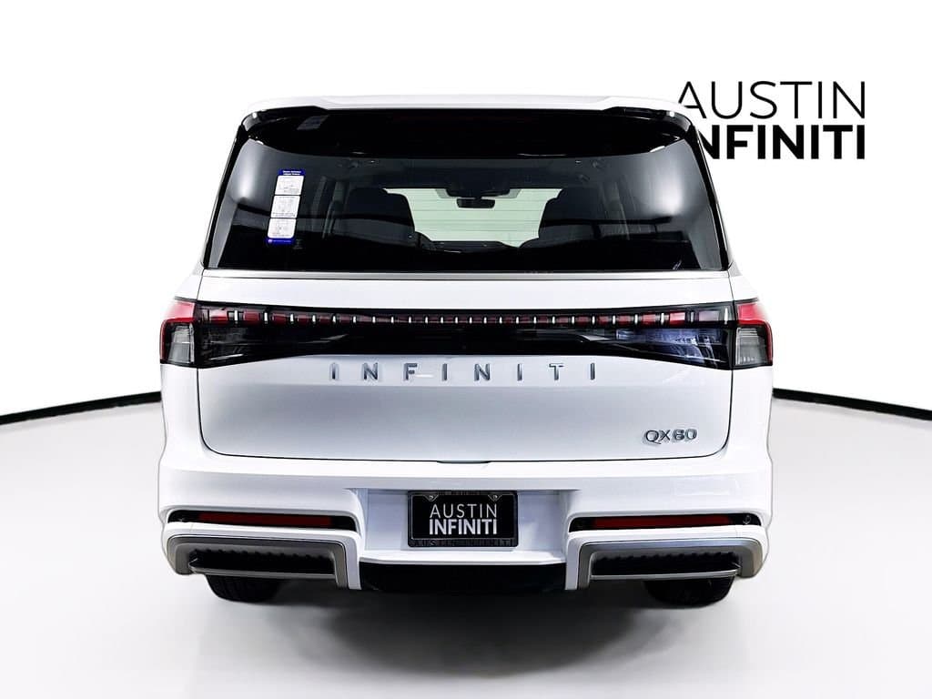 2026 INFINITI QX80 - Image 7