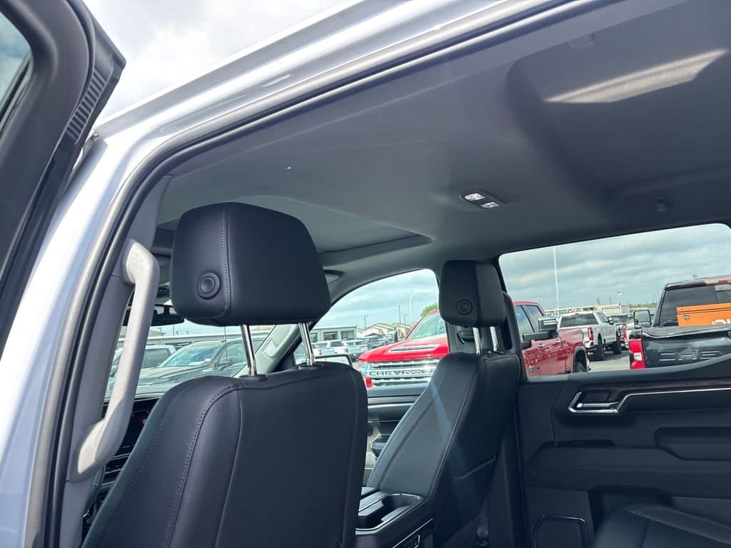 2024 GMC Sierra 1500 - Image 24