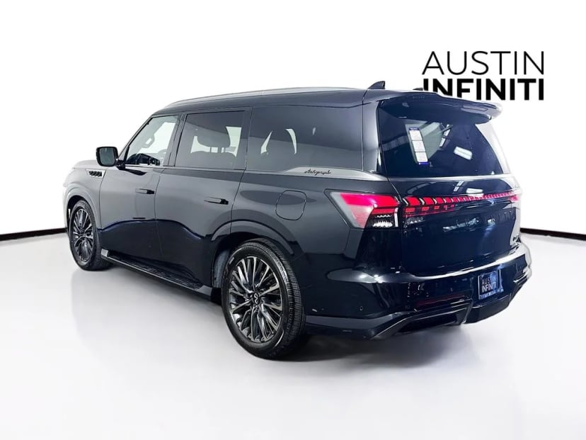 2026 INFINITI QX80 - Image 5