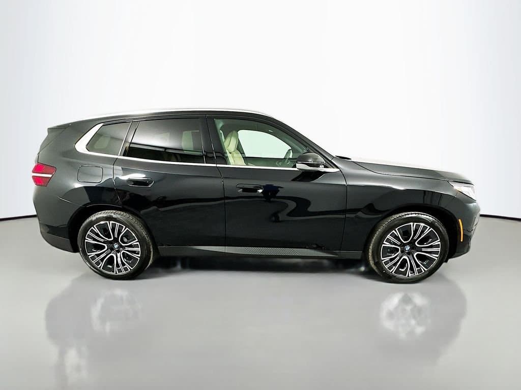 2026 BMW X3 - Image 4