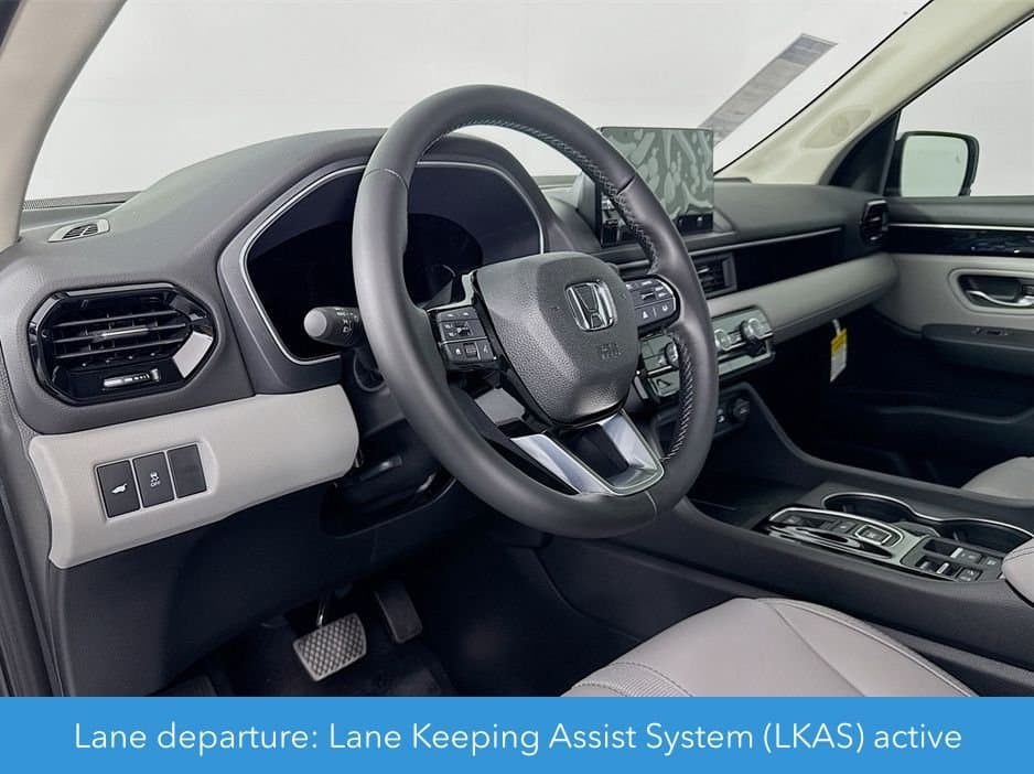 2025 HONDA Pilot - Image 15