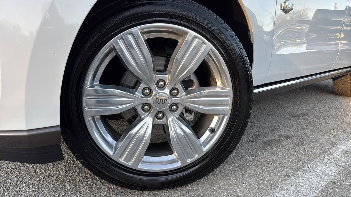 2024 Ford Expedition - Image 9