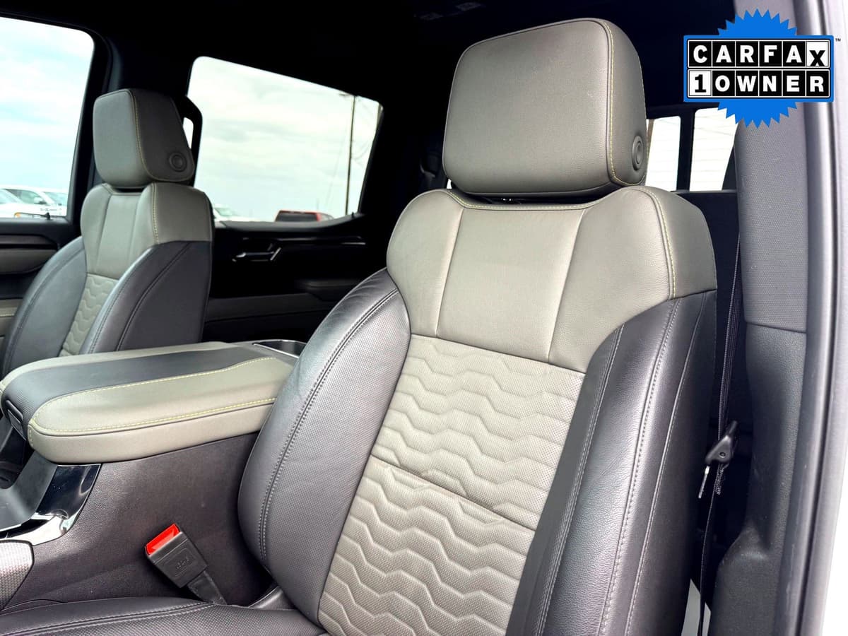 2024 Chevrolet Silverado 1500 - Image 13