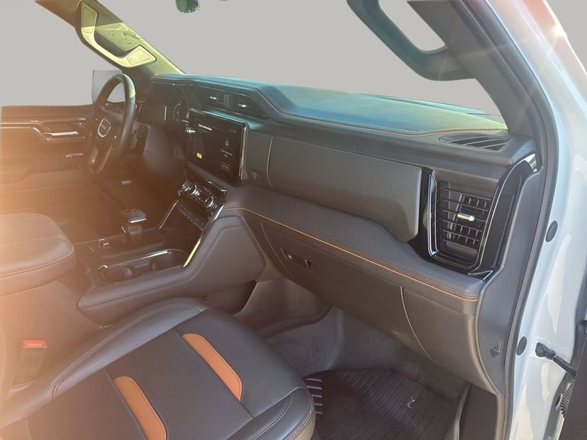 2024 GMC Sierra 1500 - Image 14