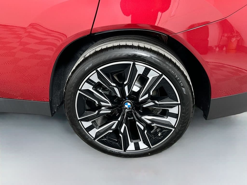 2025 BMW X3 - Image 23