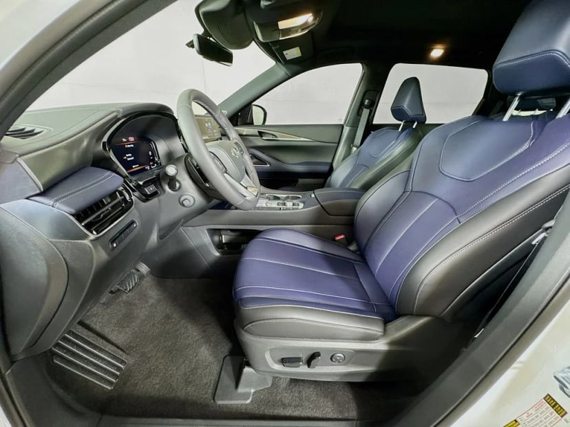 2027 INFINITI QX60 - Image 24