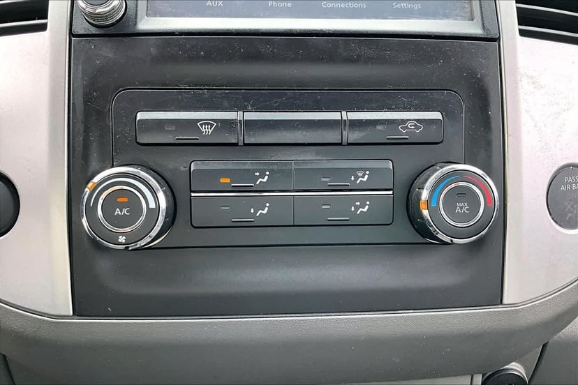 2019 Nissan Frontier - Image 35